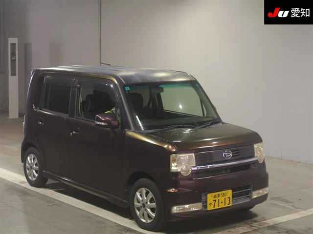 DAIHATSU MOVE CONTE 2011