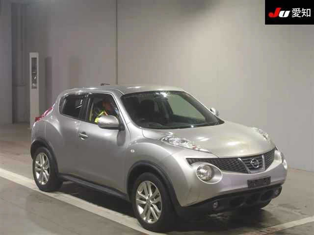 NISSAN JUKE 2010