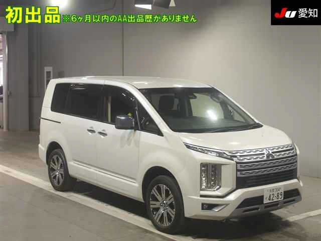 MITSUBISHI DELICA D5 2019