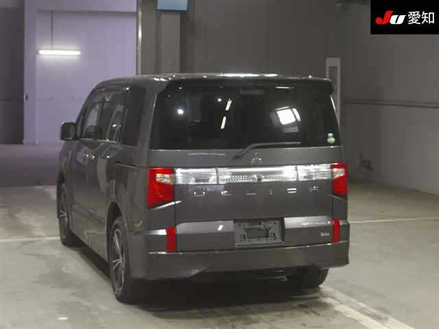MITSUBISHI DELICA D5 2020