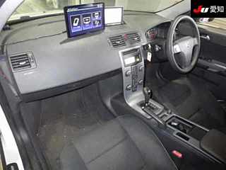 VOLVO V50 2012