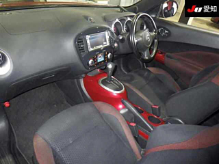 NISSAN JUKE 2011