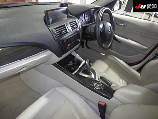 BMW 1 SERIES 2012