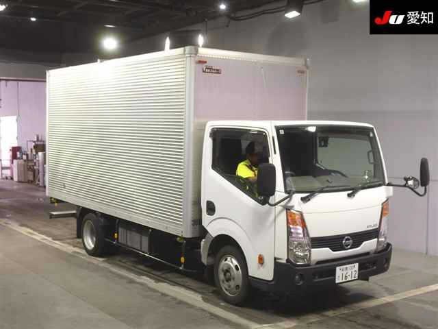 NISSAN ATLAS 2015