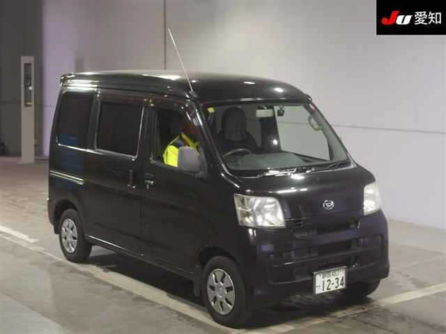 DAIHATSU HIJET VAN 2013