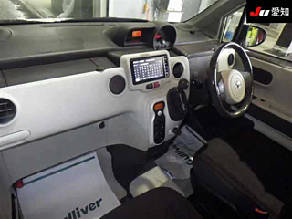 TOYOTA PORTE 2013