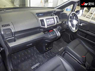 HONDA STEP WAGON 2012