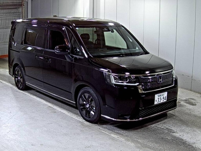 HONDA STEP WAGON 2024