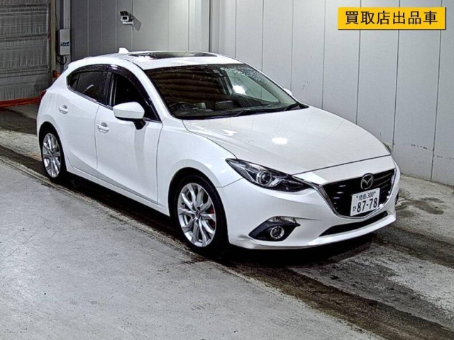 MAZDA AXELA