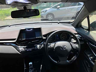 TOYOTA C-HR 2017