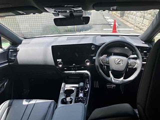 LEXUS NX 2025