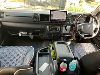 TOYOTA HIACE 2015