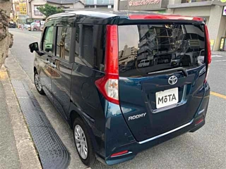 TOYOTA ROOMY 2019