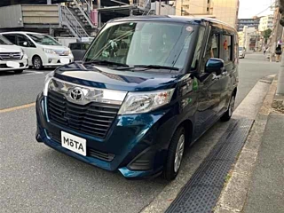 TOYOTA ROOMY 2019