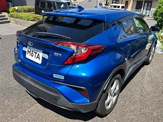 TOYOTA C-HR 2017