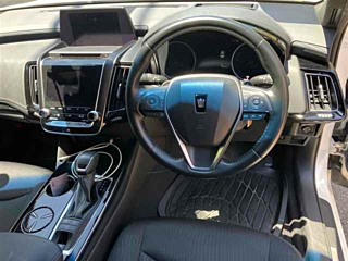 TOYOTA CROWN 2019
