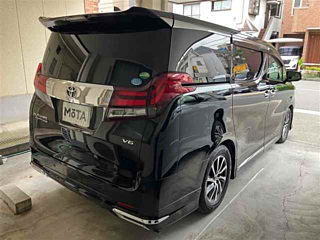 TOYOTA ALPHARD 2017