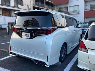 TOYOTA ALPHARD 2023