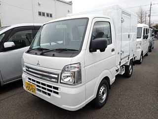 MITSUBISHI MINICAB TRUCK