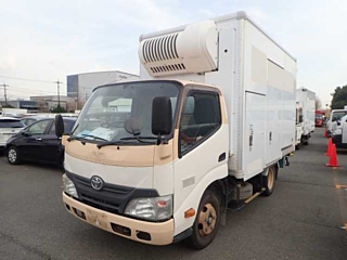 TOYOTA DYNA