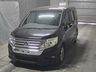 HONDA STEP WAGON 2013