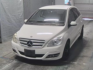 MERCEDES BENZ B CLASS 2009