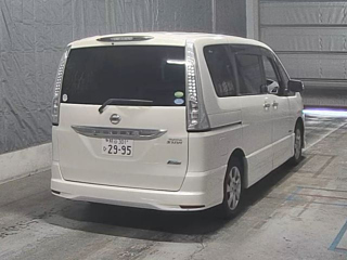 NISSAN SERENA 2013