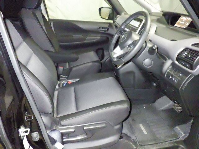 NISSAN SERENA 2021