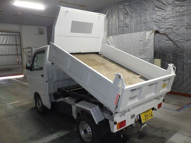 MITSUBISHI MINICAB TRUCK 2016