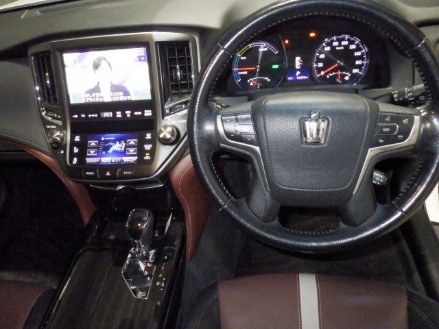 TOYOTA CROWN 2014