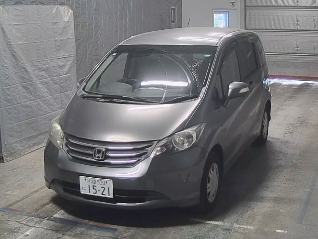 HONDA FREED 2011