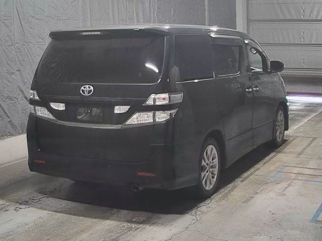 TOYOTA VELLFIRE 2008