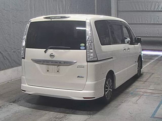 NISSAN SERENA 2015