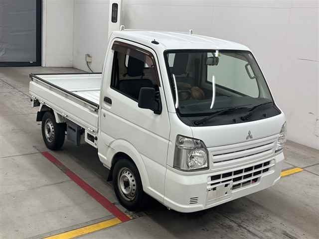 MITSUBISHI MINICAB TRUCK 2015