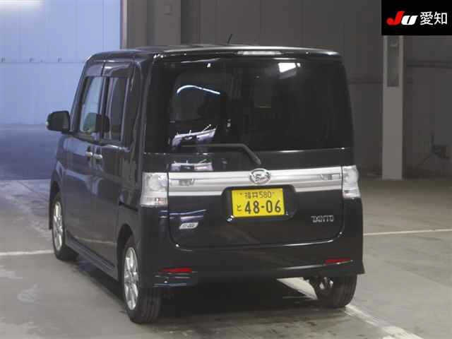 DAIHATSU TANTO 2013