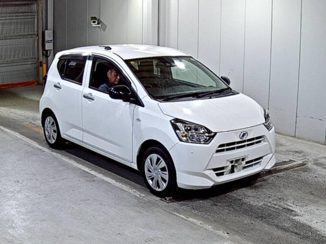 DAIHATSU MIRA E S 2018