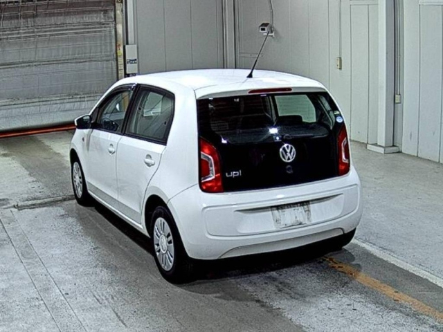 VOLKSWAGEN UP 2013