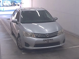 TOYOTA COROLLA AXIO 2013