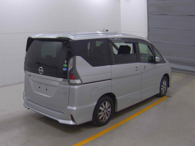 NISSAN SERENA 2019