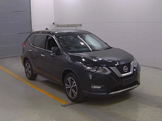 NISSAN X-TRAIL 2018