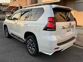Заказать TOYOTA LAND CRUISER PRADO