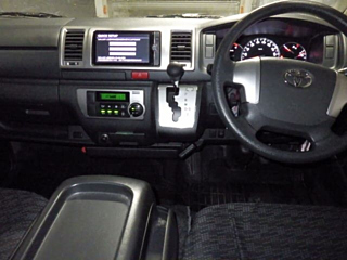 TOYOTA HIACE VAN 2014