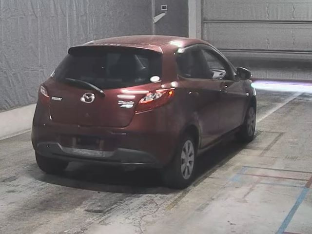 MAZDA DEMIO 2012