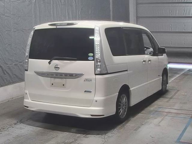 NISSAN SERENA 2013