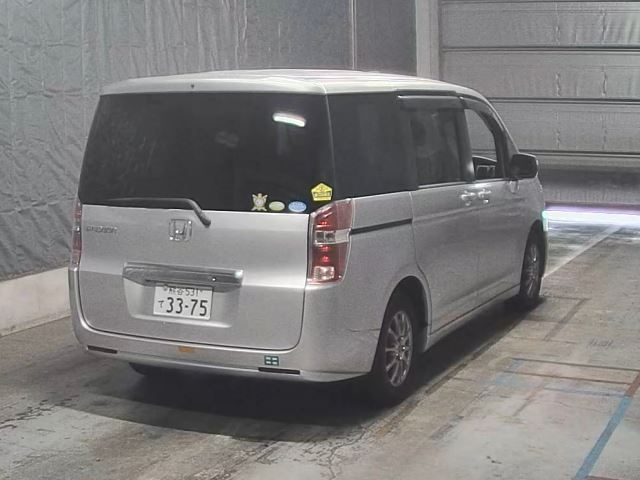 HONDA STEP WAGON 2010