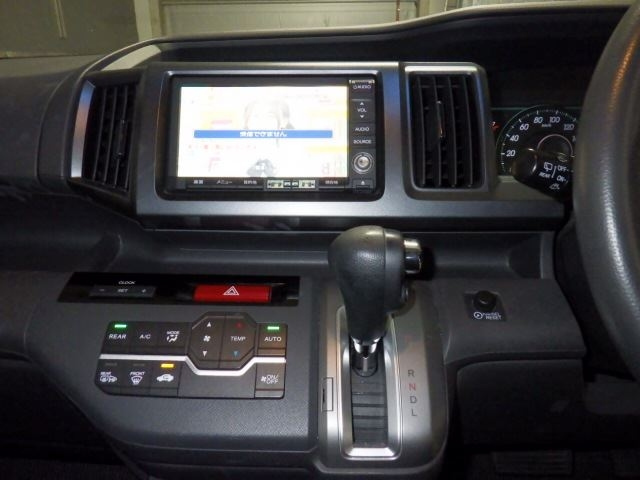 HONDA STEP WAGON 2010