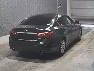 NISSAN SKYLINE 2017
