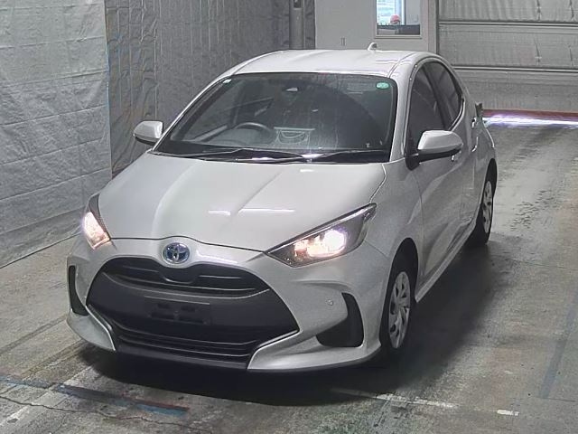 TOYOTA YARIS 2021