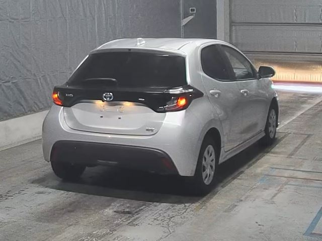 TOYOTA YARIS 2021