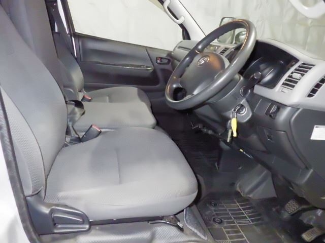 TOYOTA REGIUS ACE VAN 2013